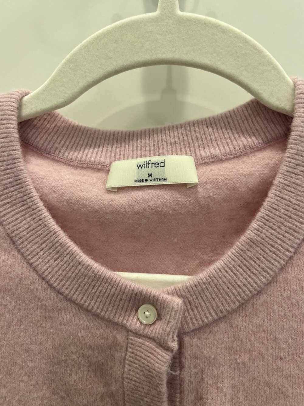 Aritzia Wilifred Blush Pink Cropped Cardigan - Size M - Picture 2 of 2
